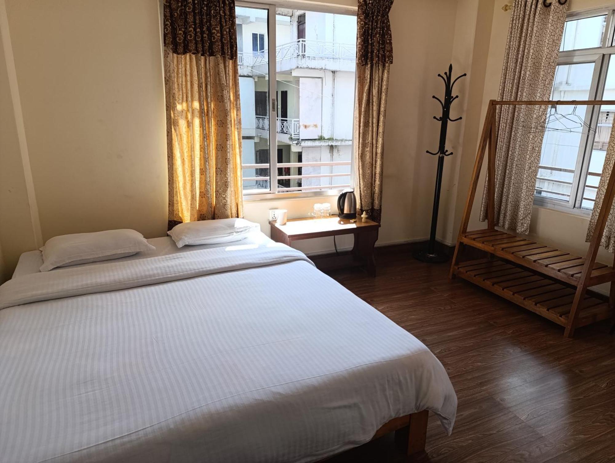 Santoshi Guest House, Pokhara Room photo