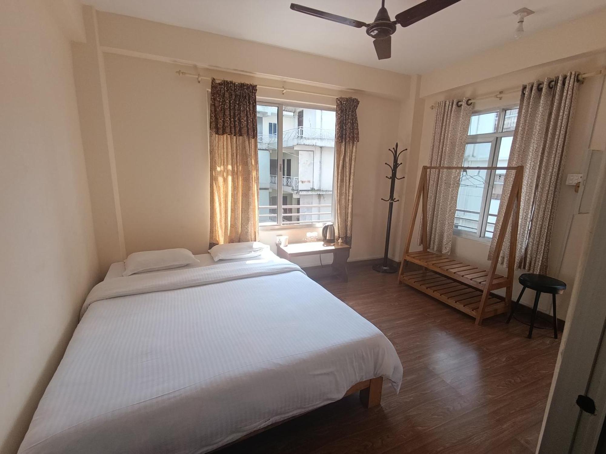 Santoshi Guest House, Pokhara Room photo